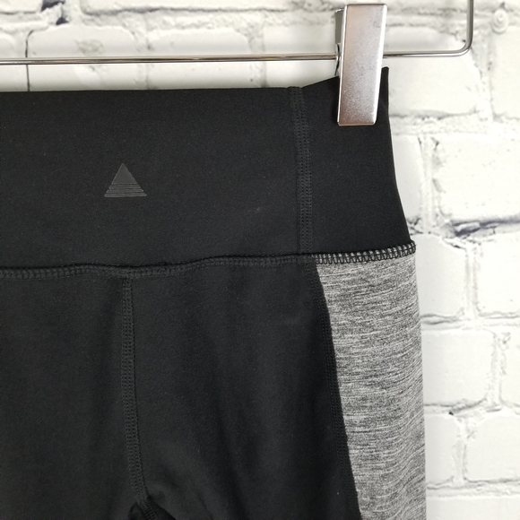 ALDO | athletic workout leggings - Picture 4 of 5
